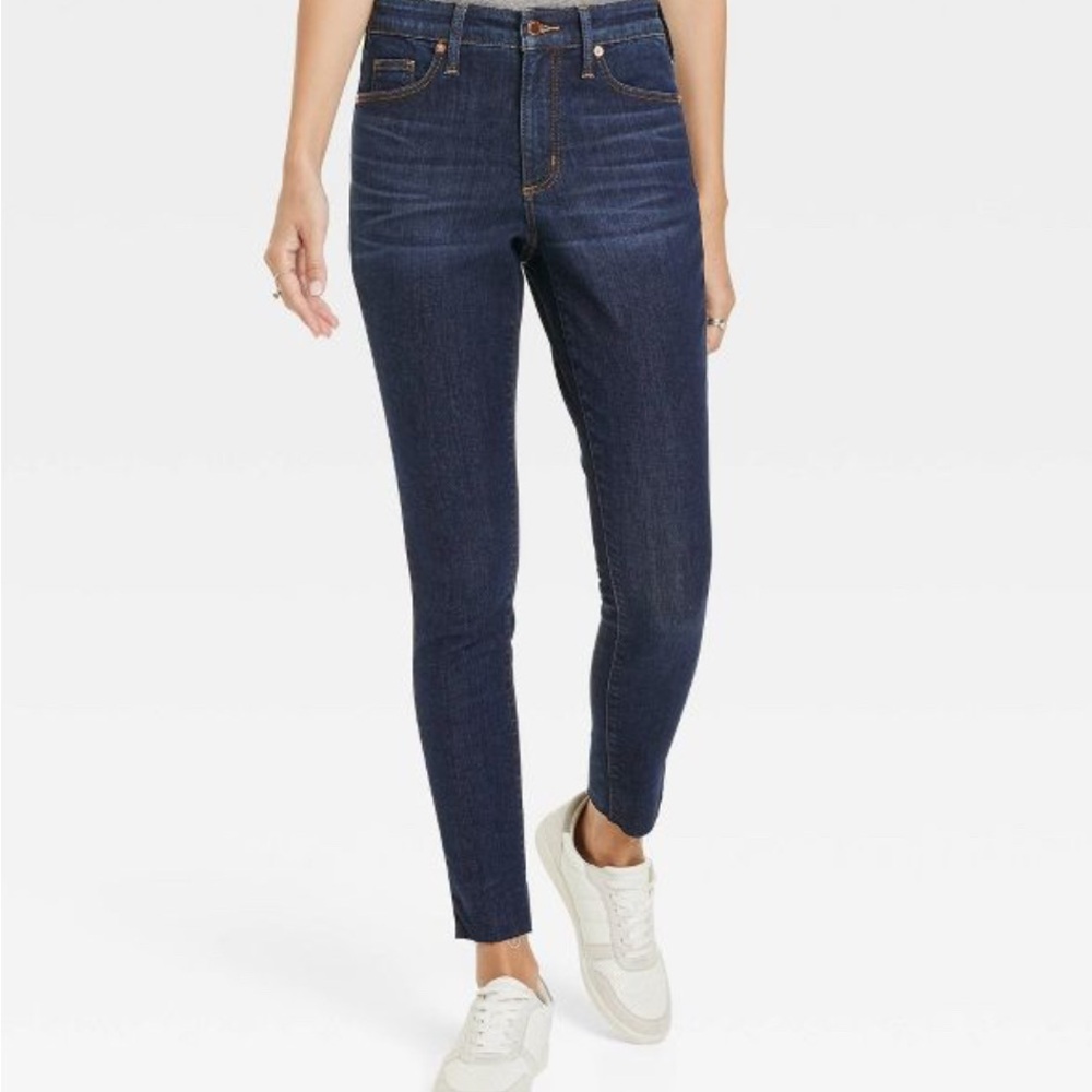Women’s Universal Thread High Rise Skinny Jeans Size 8\29 Regular Dark Wash